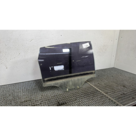 Vitre arriere droit CHEVROLET CAPTIVA