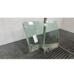 Vitre arriere droit RENAULT CLIO 4