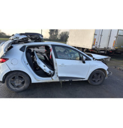 Vitre arriere droit RENAULT CLIO 4