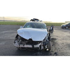 Vitre arriere droit RENAULT CLIO 4