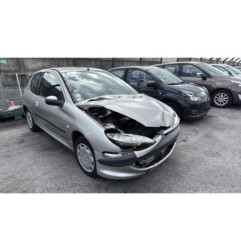 Vitre avant gauche PEUGEOT 206