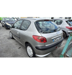 Vitre avant gauche PEUGEOT 206