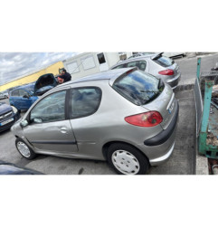 Vitre avant gauche PEUGEOT 206