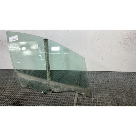 Vitre avant droit RENAULT CLIO 4