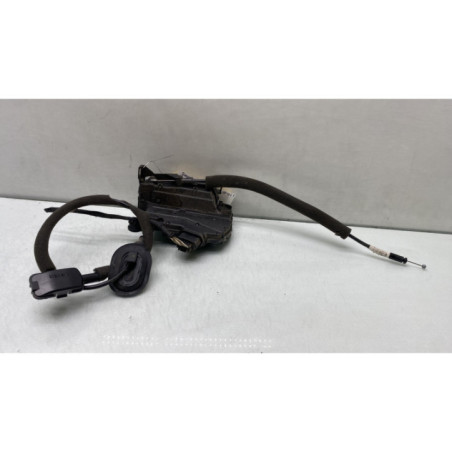 Serrure arriere droit RENAULT CLIO 4
