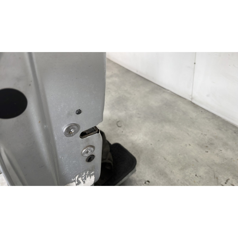 Porte avant gauche PEUGEOT 407 Photo n°6