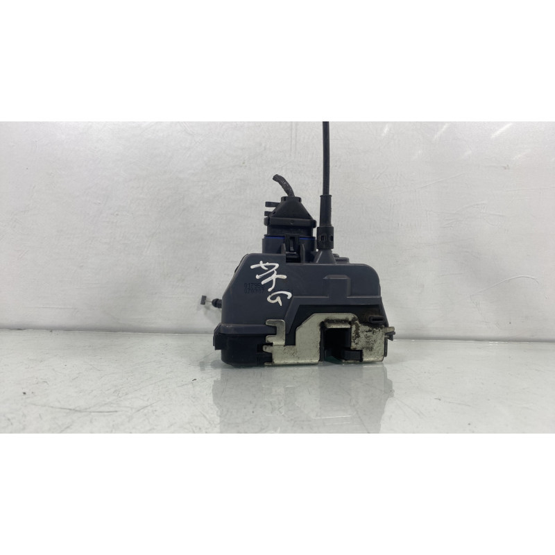 Serrure arriere gauche RENAULT ESPACE 4 Photo n°3
