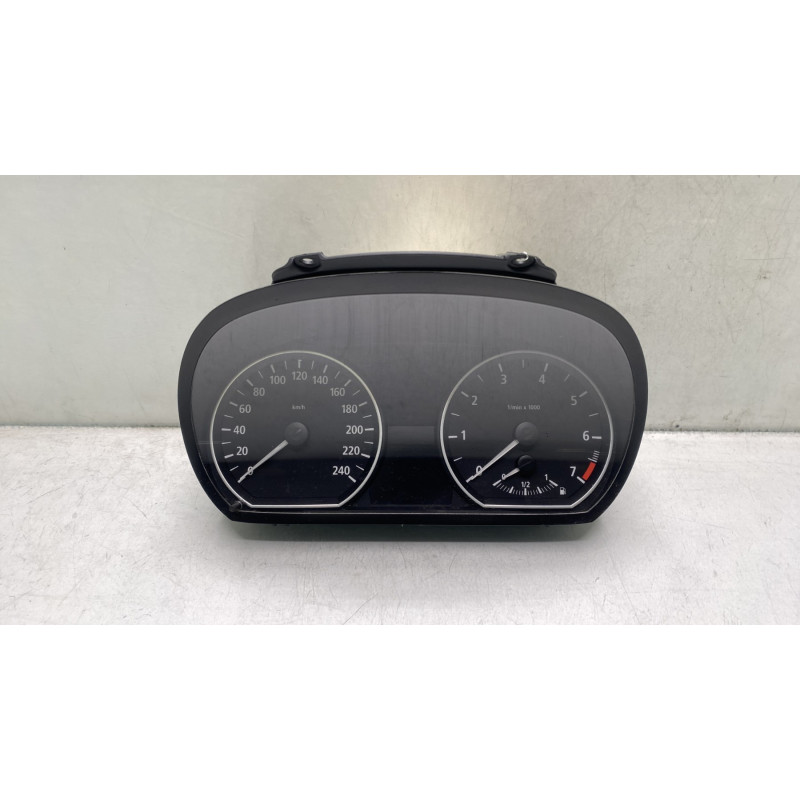 Compteur BMW SERIE 1 E87 Photo n°1