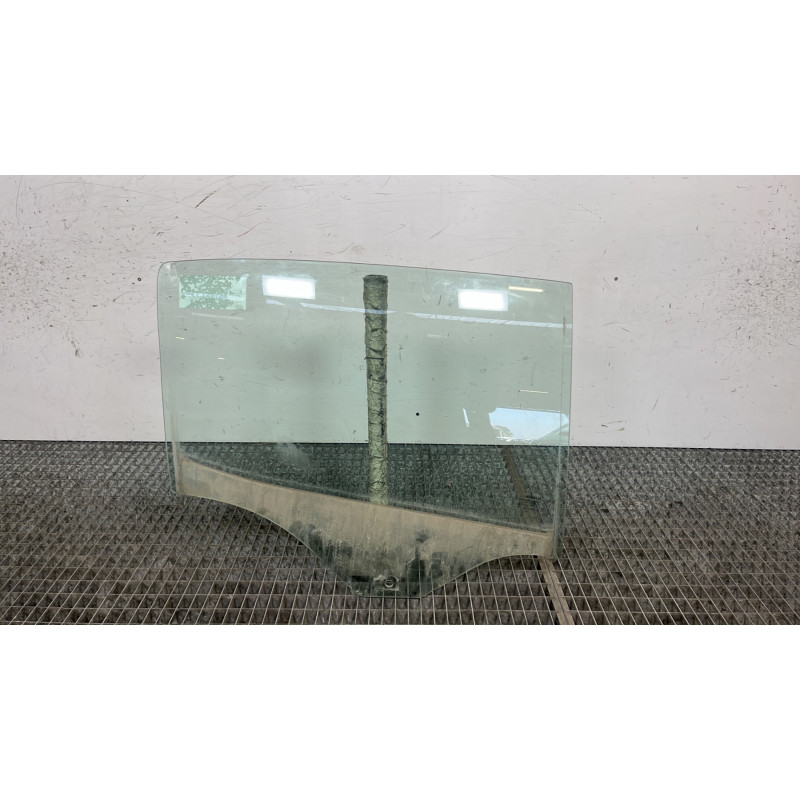 Vitre arriere droit RENAULT MEGANE 4 Photo n°1