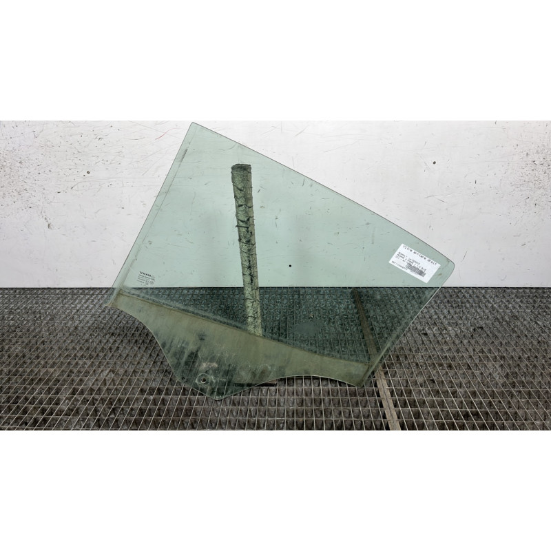 Vitre arriere droit RENAULT MEGANE 4 Photo n°4