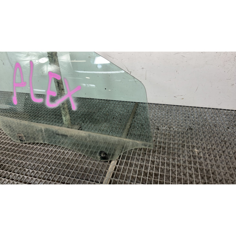 Vitre avant droit CITROEN C4 CACTUS Photo n°2