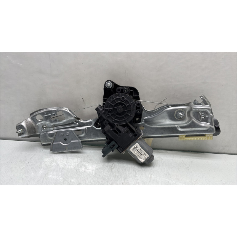 Leve vitre electrique arriere droit RENAULT MEGANE 4 Photo n°4