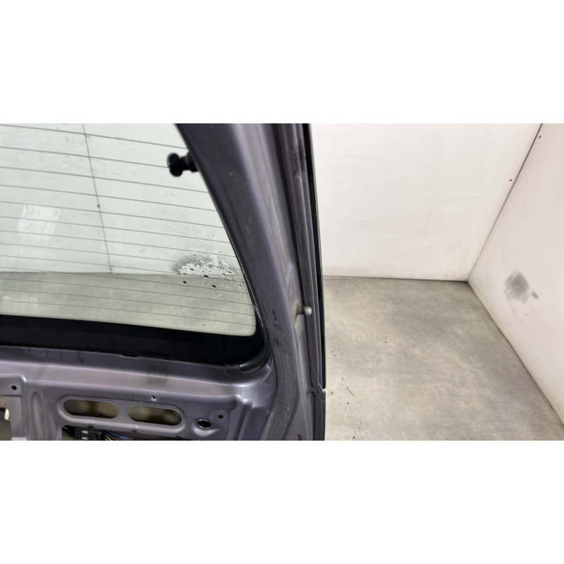 Malle/Hayon arriere OPEL CORSA C Photo n°8