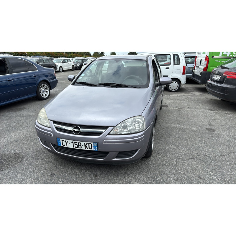Pare boue avant droit OPEL CORSA C Photo n°4