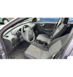 Pare boue avant droit OPEL CORSA C
