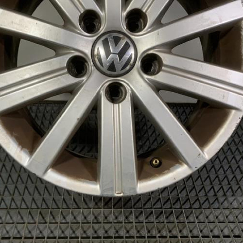 Jante VOLKSWAGEN GOLF 5 Photo n°3