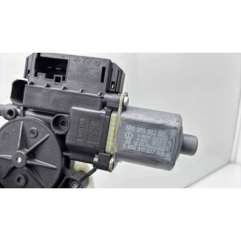 Leve vitre electrique avant droit VOLKSWAGEN POLO 5 Photo n°6