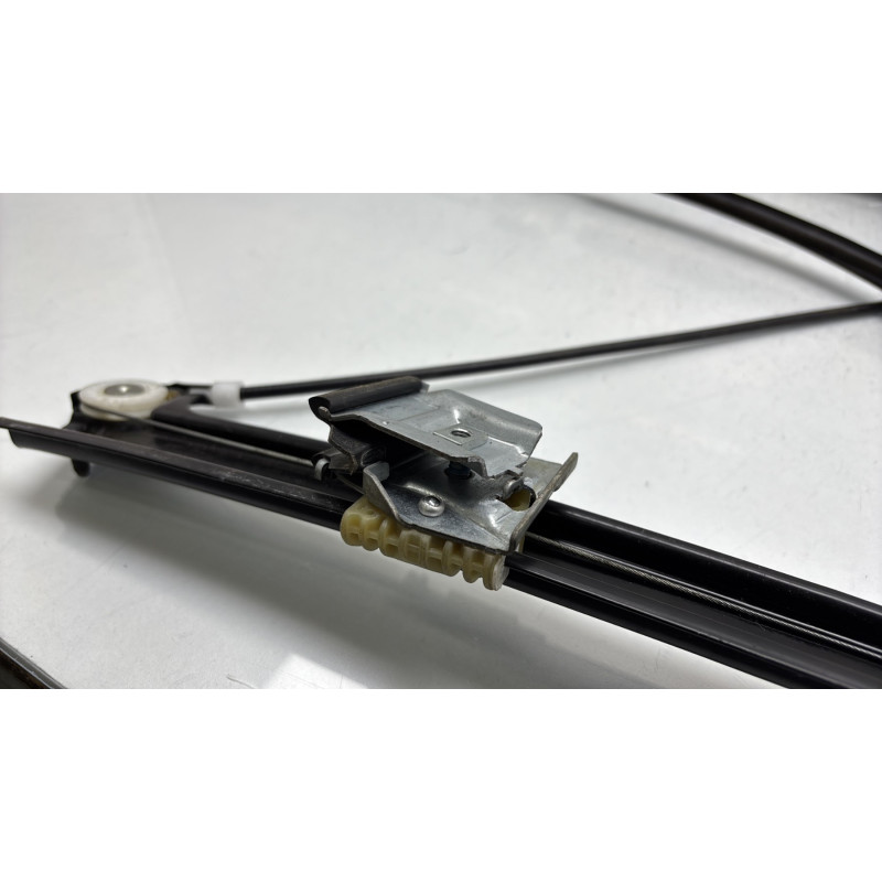 Leve vitre electrique avant droit VOLKSWAGEN POLO 5 Photo n°8