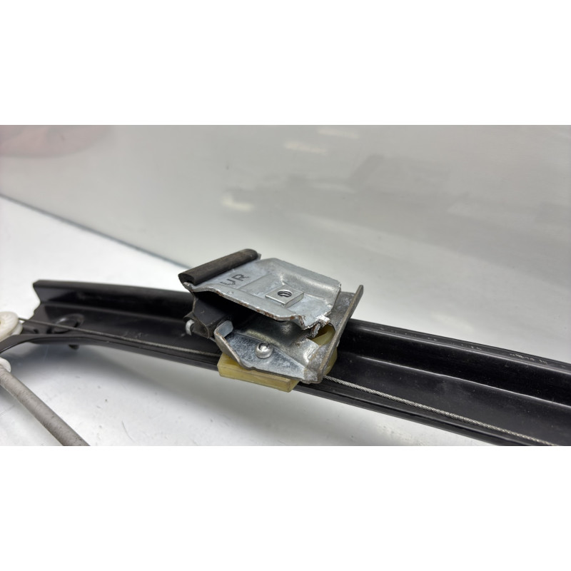 Leve vitre electrique avant droit VOLKSWAGEN POLO 5 Photo n°9