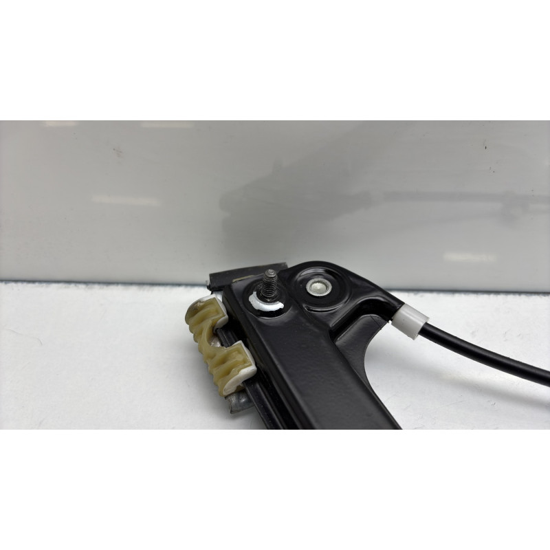 Leve vitre electrique avant gauche VOLKSWAGEN POLO 5 Photo n°3