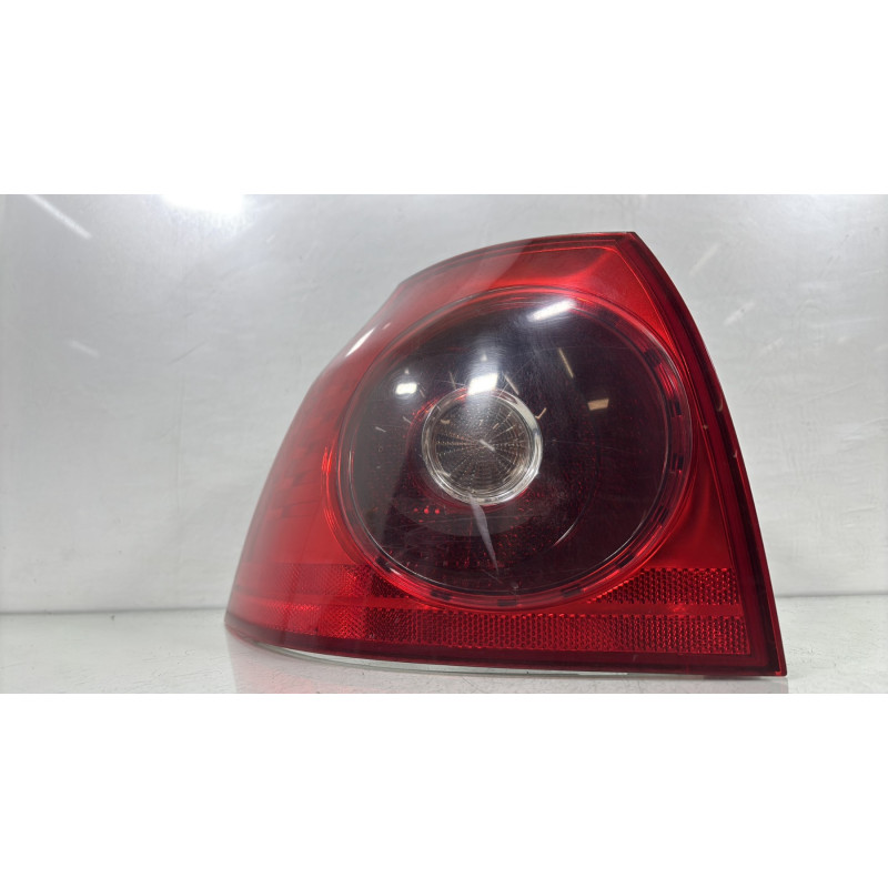 Feu arriere principal gauche (feux) VOLKSWAGEN GOLF 5 Photo n°3