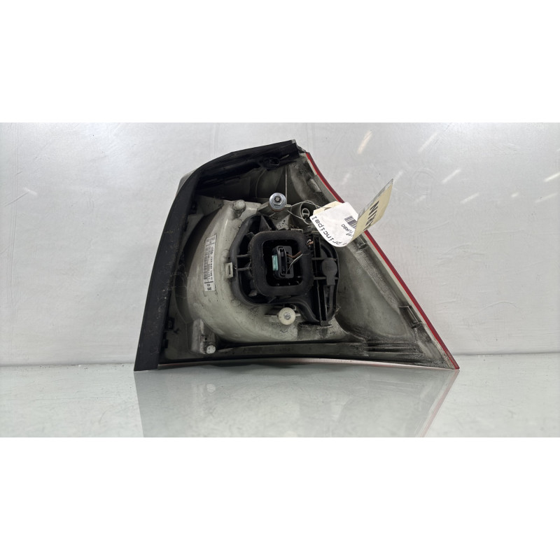 Feu arriere principal gauche (feux) VOLKSWAGEN GOLF 5 Photo n°4