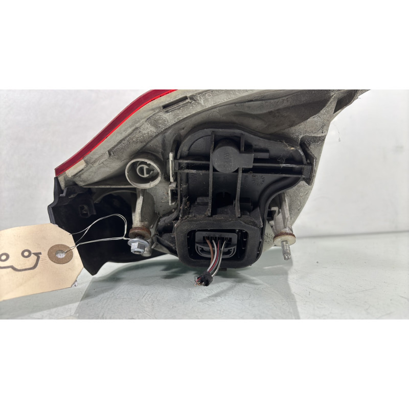 Feu arriere principal gauche (feux) VOLKSWAGEN GOLF 5 Photo n°5