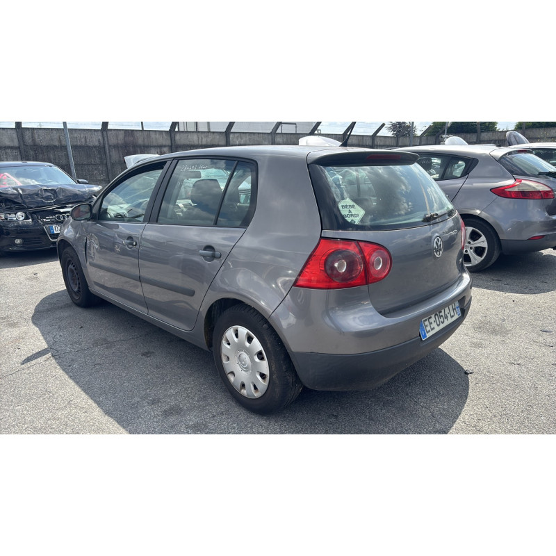Feu arriere principal gauche (feux) VOLKSWAGEN GOLF 5 Photo n°9