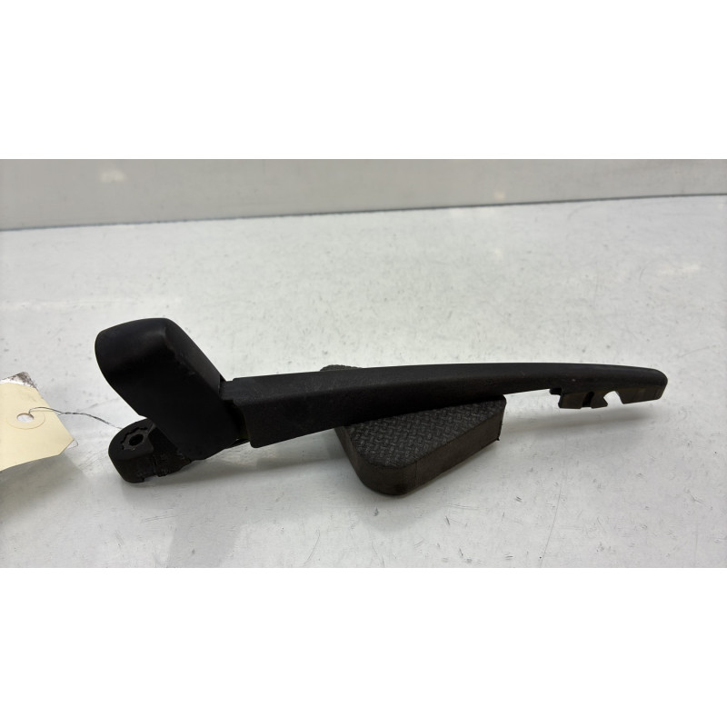 Bras essuie glace arriere OPEL AGILA B Photo n°1
