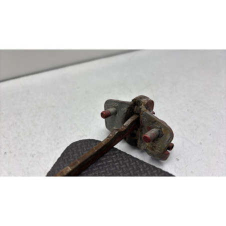 Arret de porte avant droit PEUGEOT 205