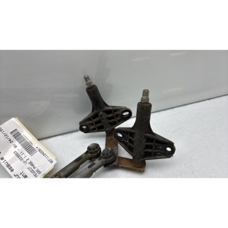 Moteur essuie glace avant PEUGEOT 205