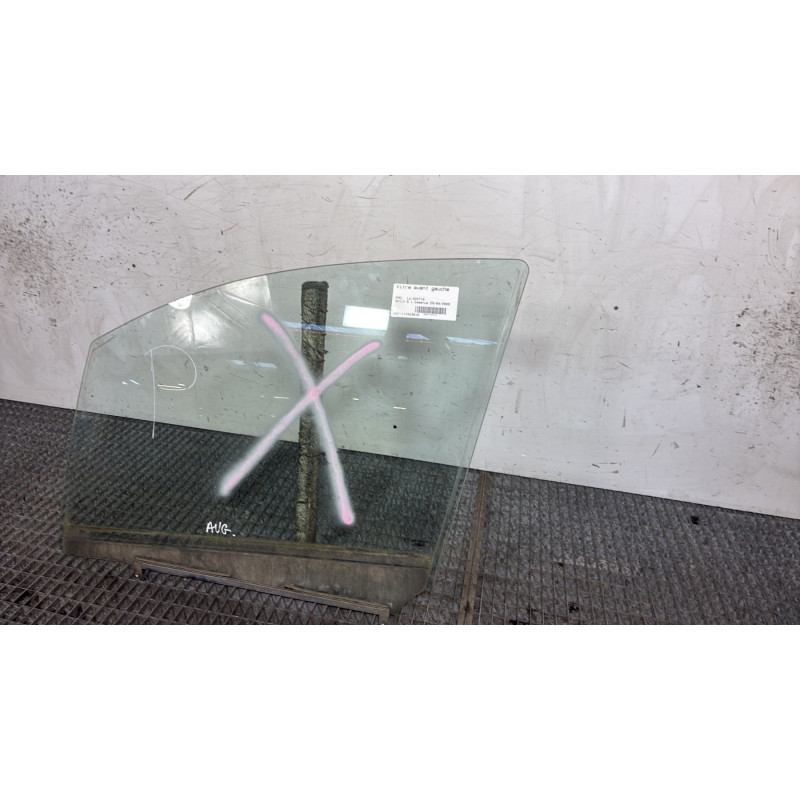 Vitre avant gauche OPEL AGILA B Photo n°3