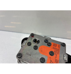 Pretensionneur de ceinture avant gauche OPEL AGILA B