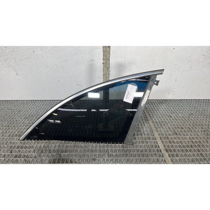 Custode arriere droit MERCEDES CLASSE R 251 Photo n°1