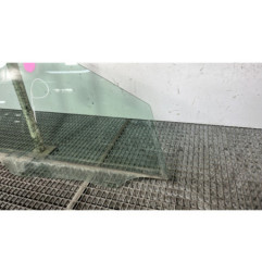 Vitre avant droit MERCEDES CLASSE R 251