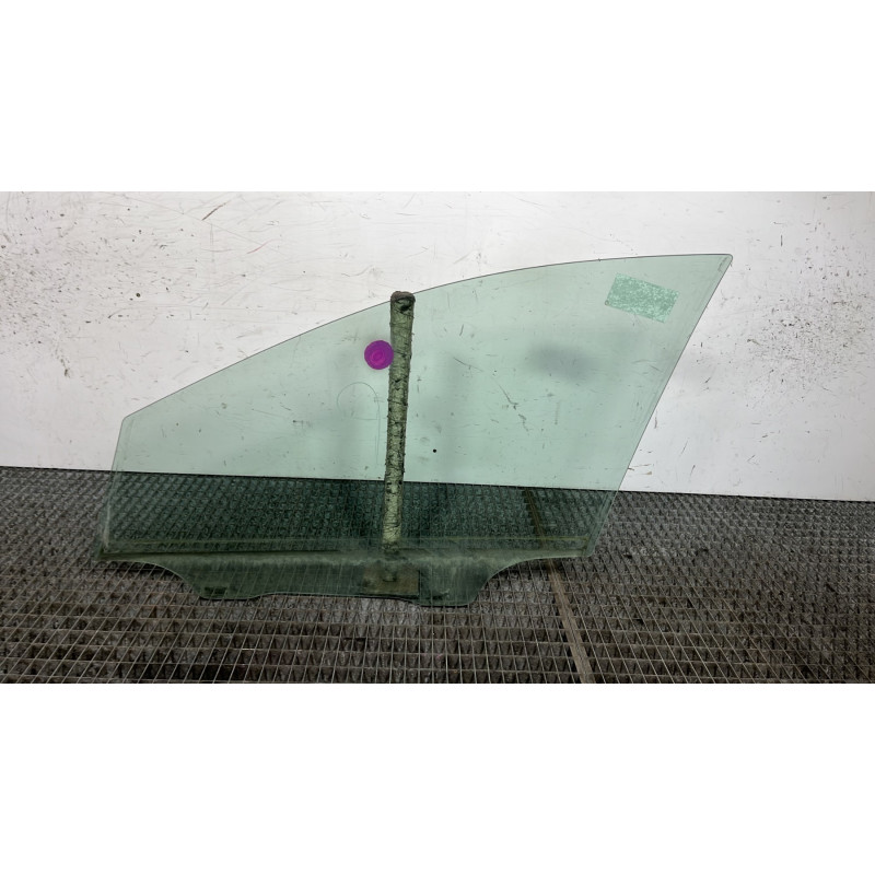 Vitre avant droit MERCEDES CLASSE R 251 Photo n°4