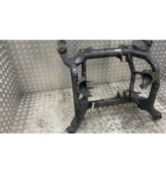 Berceau avant MERCEDES CLASSE R 251