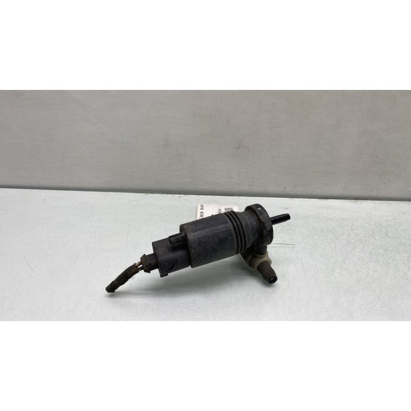Pompe lave glace avant MERCEDES CLASSE R 251 Photo n°1