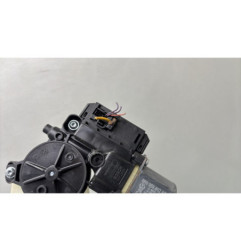 Leve vitre electrique avant droit VOLKSWAGEN POLO 5
