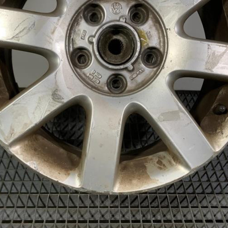 Jante VOLKSWAGEN GOLF 5 Photo n°3