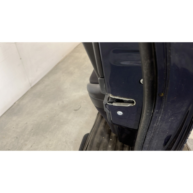 Porte avant droit MERCEDES CLASSE C 202 Photo n°3