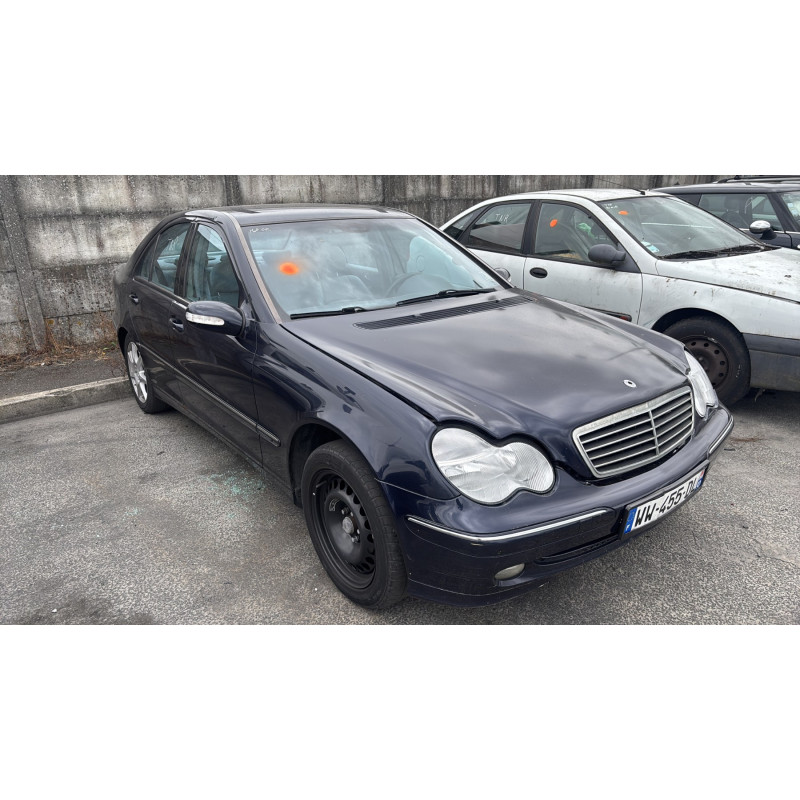 Capot MERCEDES CLASSE C 203 Photo n°14