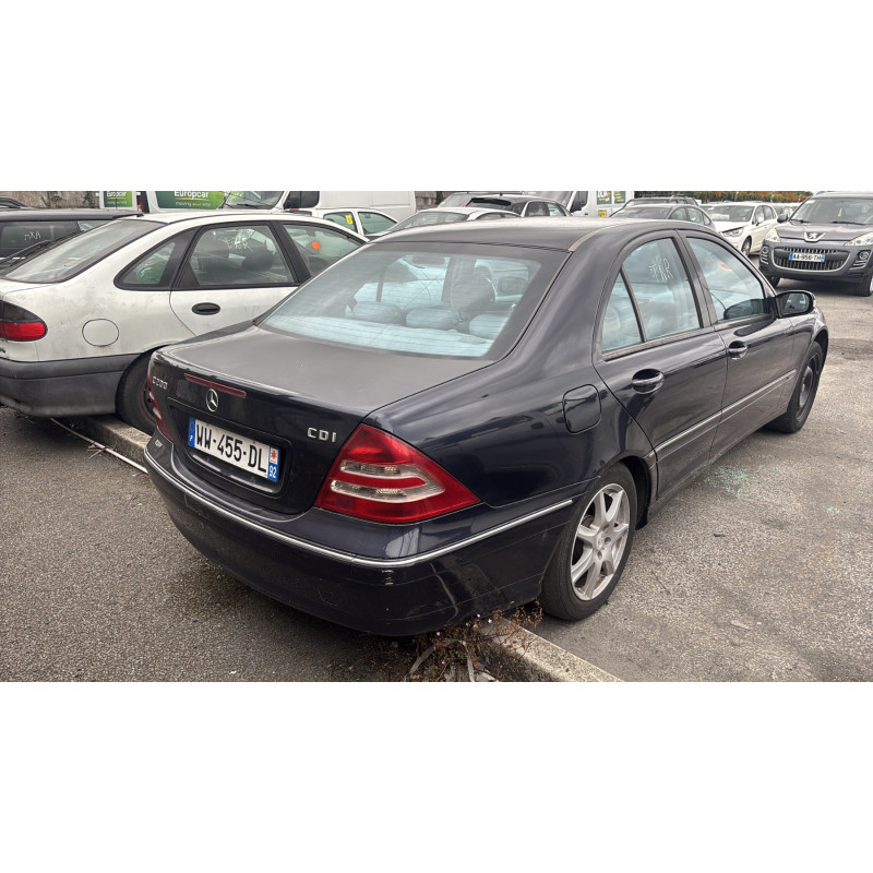 Capot MERCEDES CLASSE C 203 Photo n°15