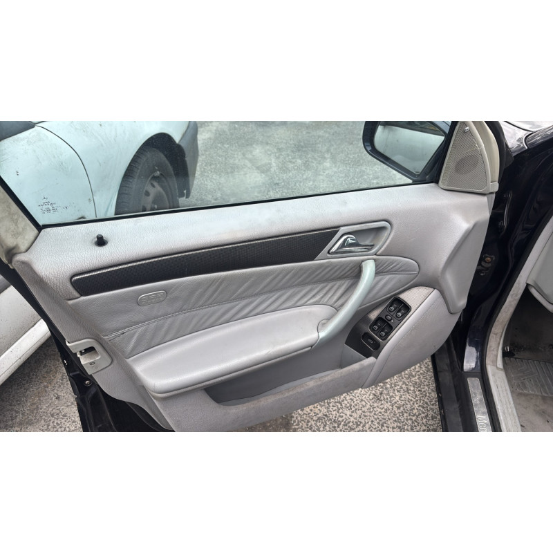 Retroviseur gauche MERCEDES CLASSE C 203 Photo n°14