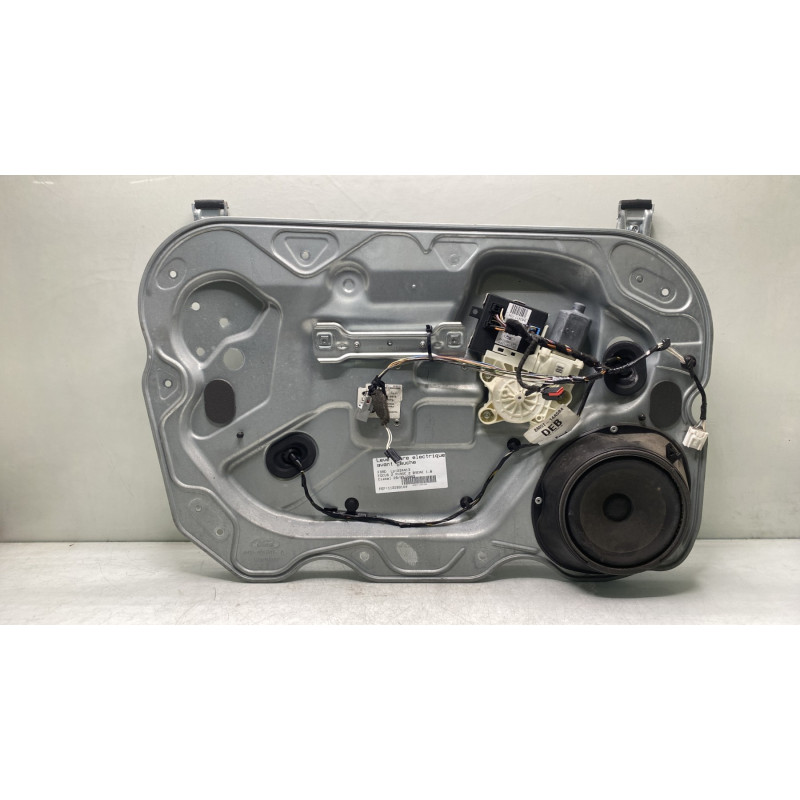 Leve vitre electrique avant gauche FORD FOCUS 2 Photo n°1