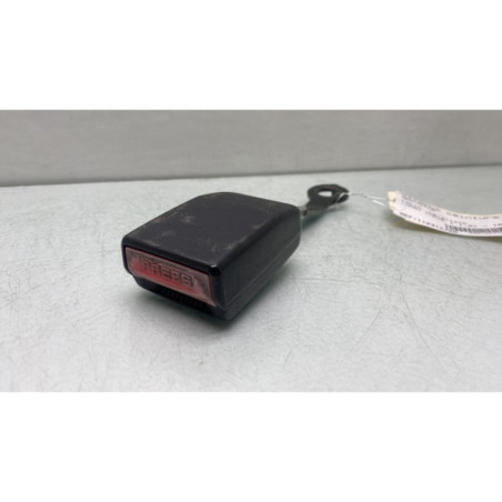 Attache ceinture avant gauche DACIA LODGY Photo n°1