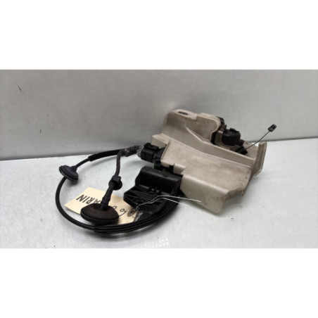 Serrure avant droit VOLKSWAGEN PASSAT 4