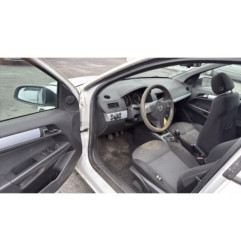 Aile avant gauche OPEL ASTRA H