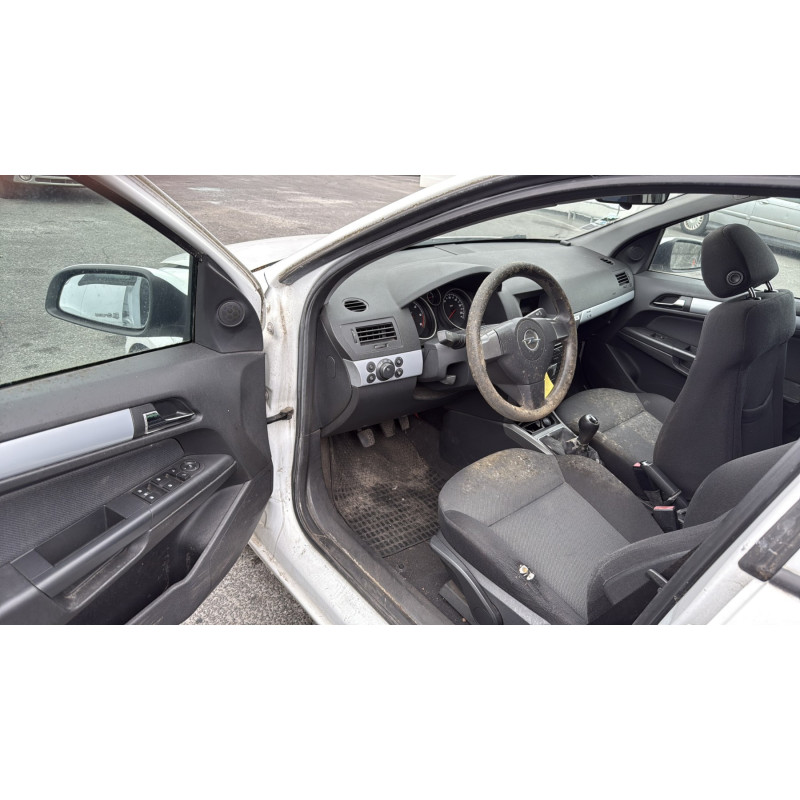 Aile avant gauche OPEL ASTRA H Photo n°14