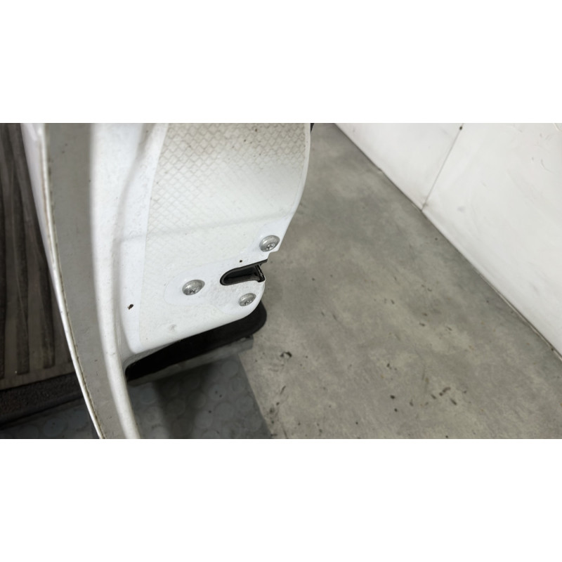 Porte avant gauche OPEL ASTRA H Photo n°3